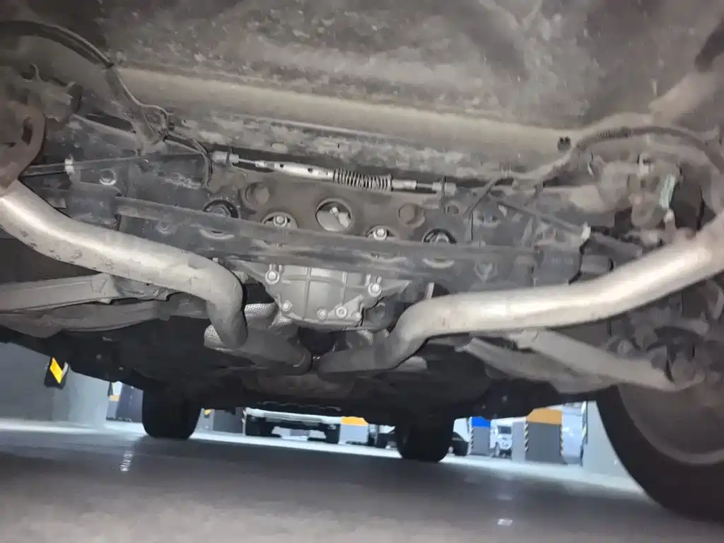 Jeep Grand Cherokee (Import) — миниатюра 25