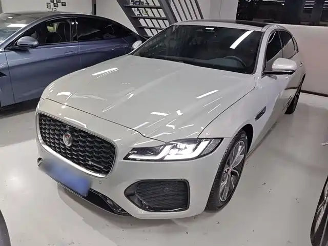 JAGUAR  XFL 2024