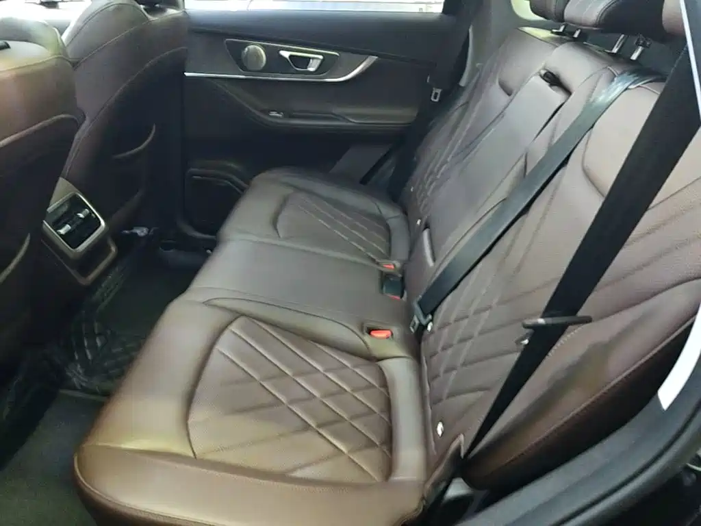 Chery Tiggo 8 PRO — миниатюра 17
