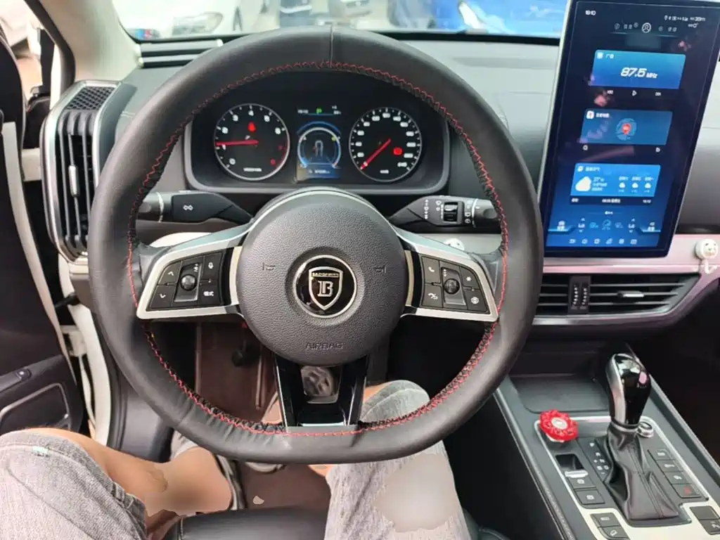 BYD Tang — миниатюра 11