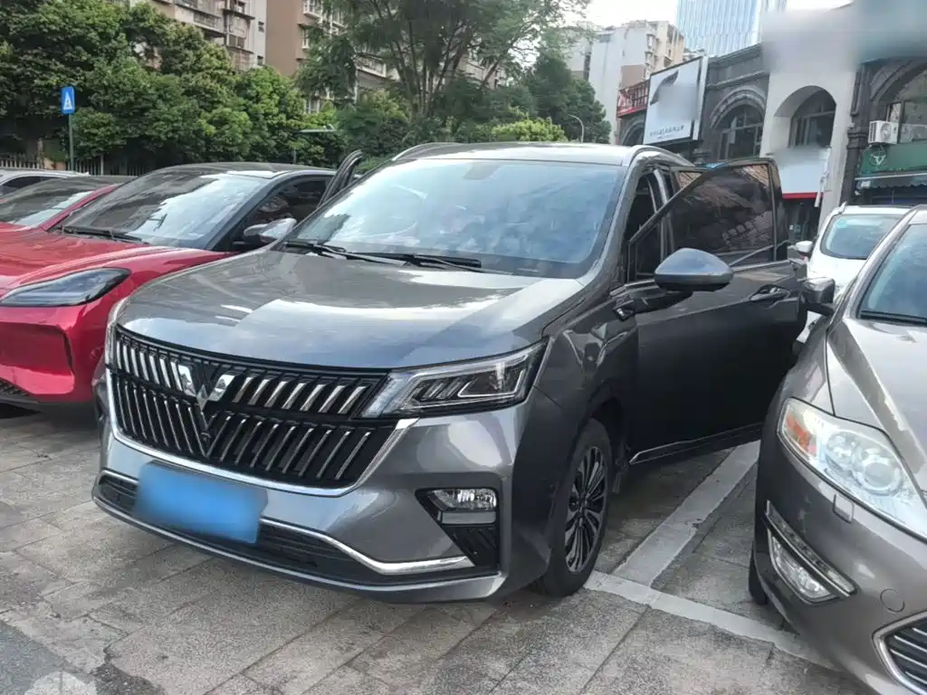 Wuling Jiachen