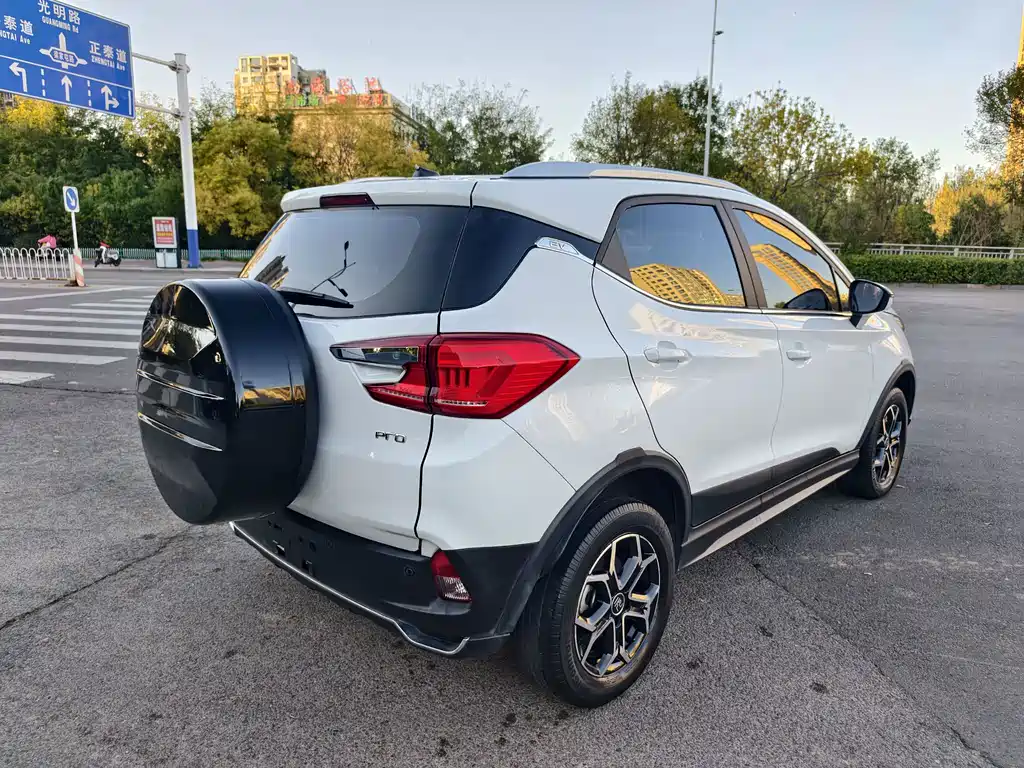 BYD Yuan Pro — миниатюра 4