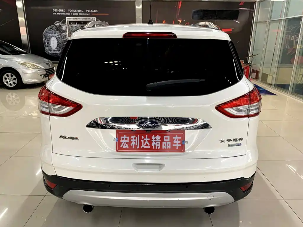 Ford Kuga — миниатюра 11