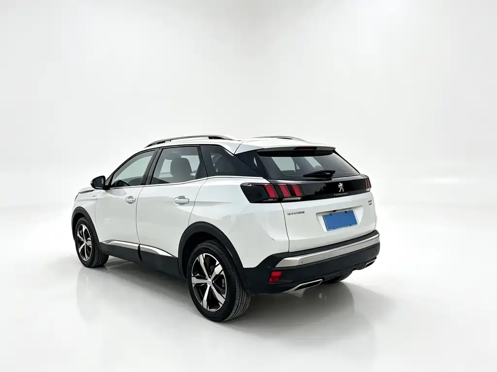 Peugeot 4008 — миниатюра 7