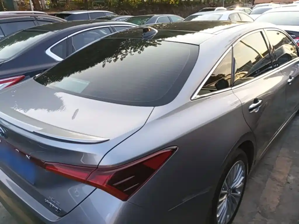 Toyota Avalon — миниатюра 7