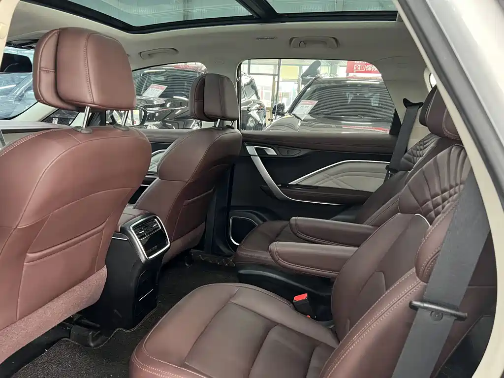 GEELY AUTOMOBILE JIAJIE