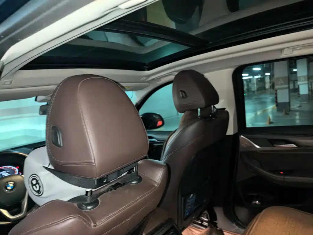 BMW X3 — миниатюра 9