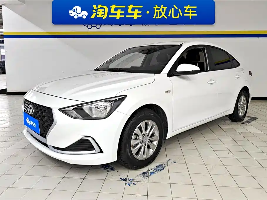 Hyundai Elantra 2021