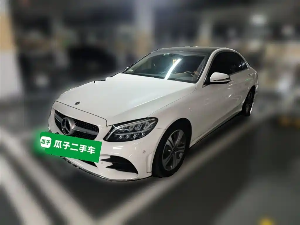 Mercedes-Benz C-Class 2021