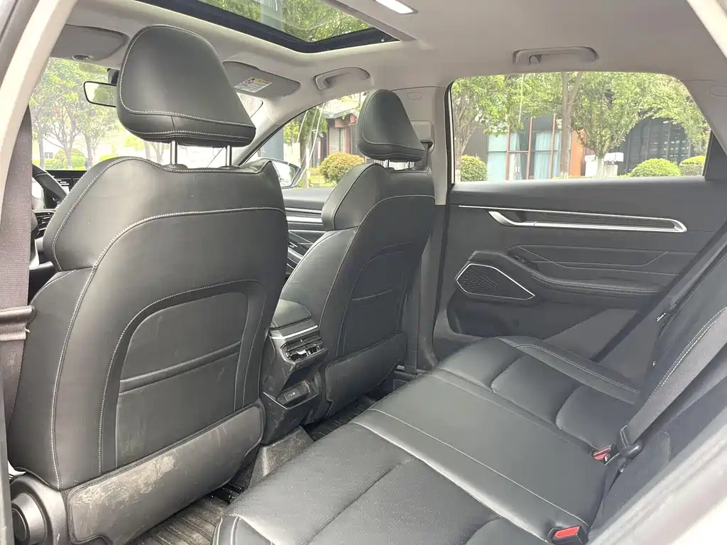 GEELY AUTOMOBILE EMGRAND