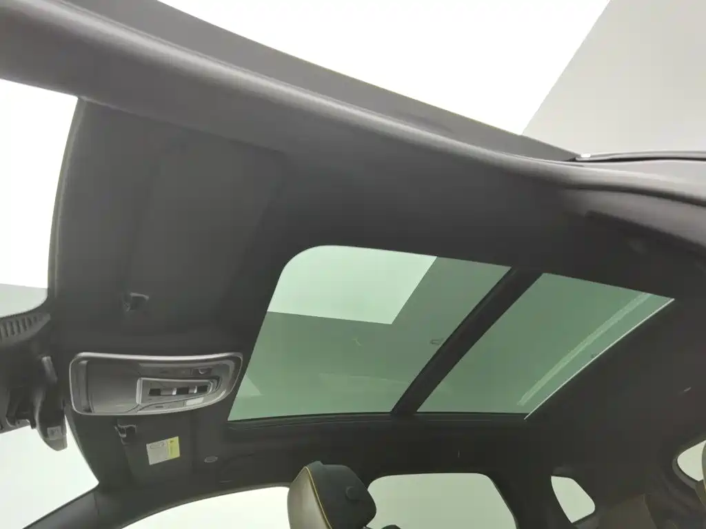 BYD Tang New Energy — миниатюра 14