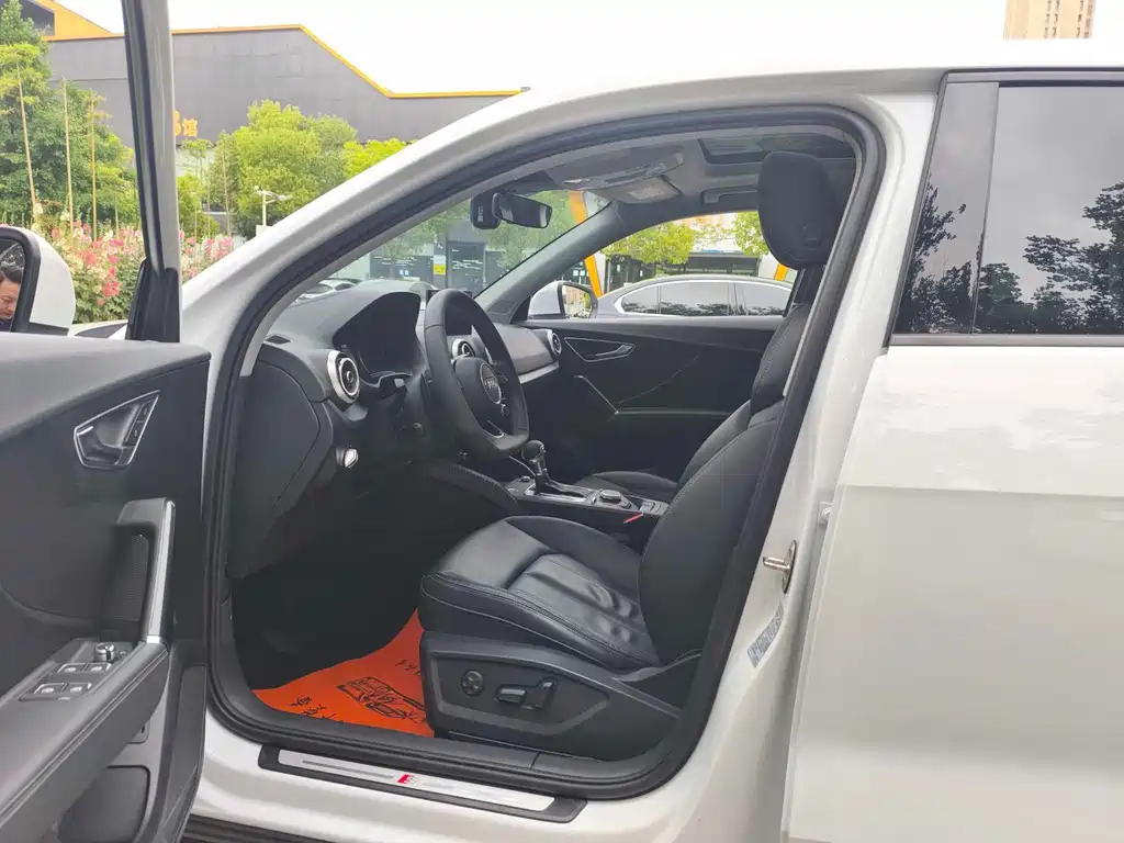 Audi Q2L 2024 35TFSI Fashion