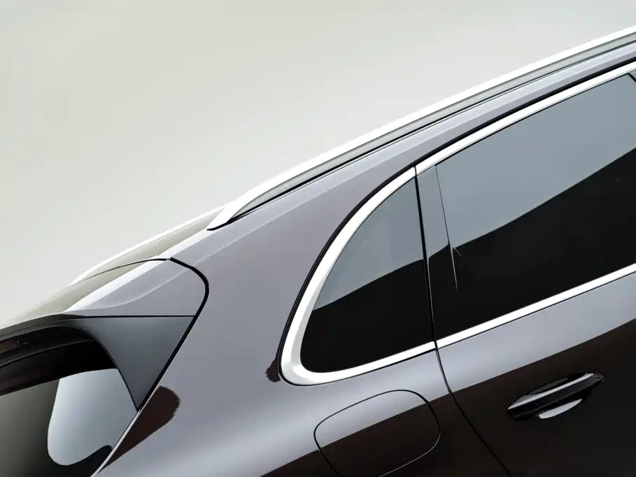 Porsche Cayenne — миниатюра 6
