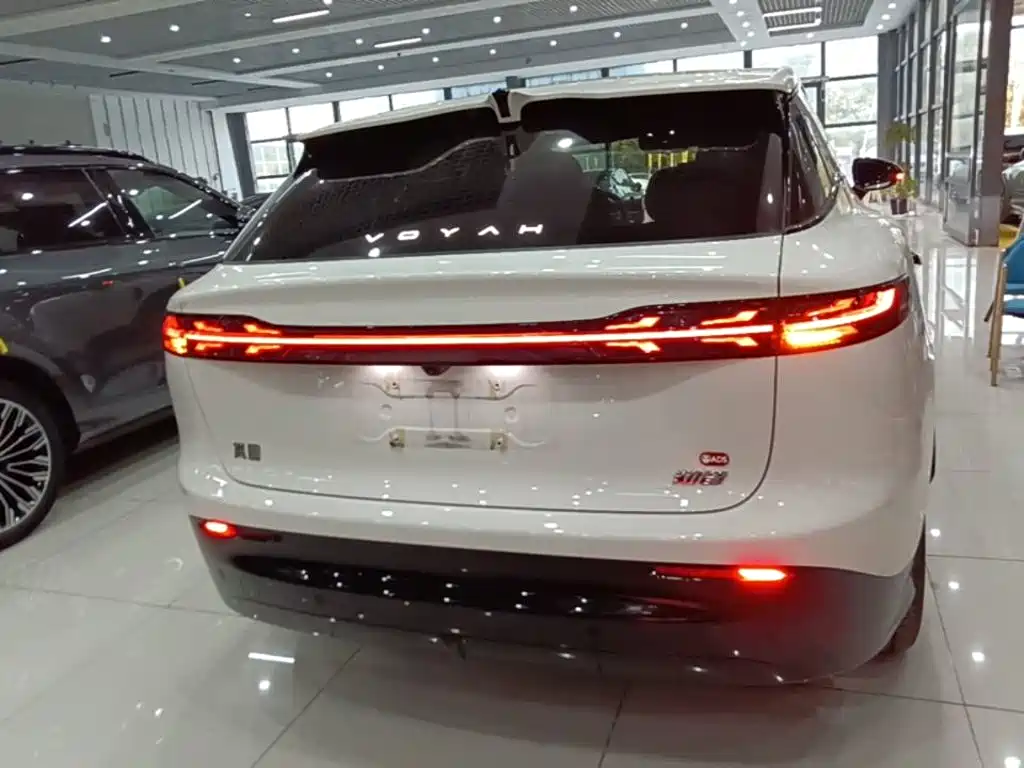 VOYAH Zhiyin — миниатюра 6