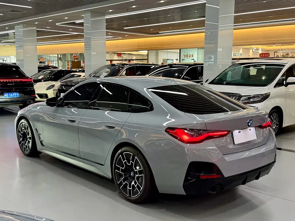 BMW 4 Series — миниатюра 11