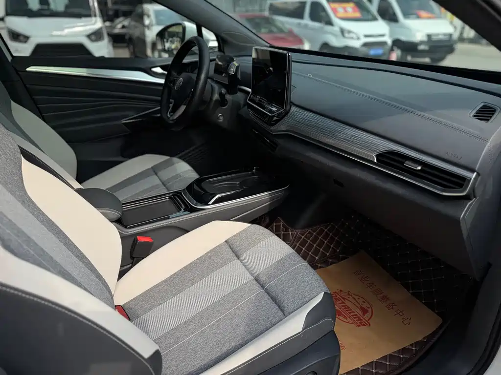 Volkswagen ID.4 Crozz — миниатюра 15