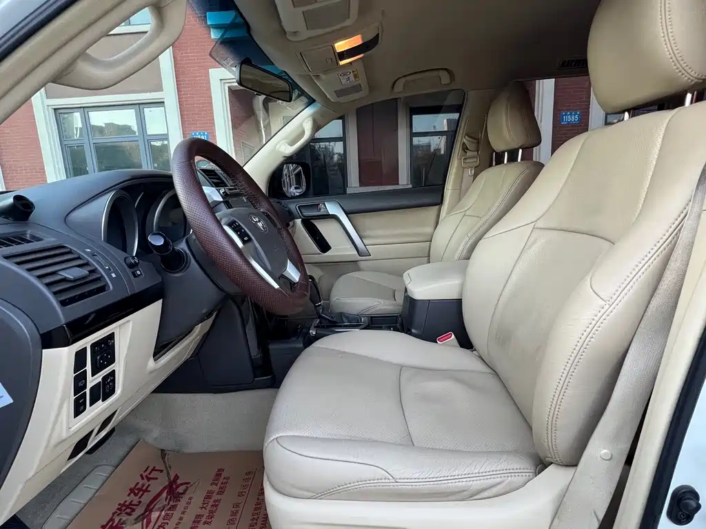 Toyota Prado (Import) — миниатюра 9