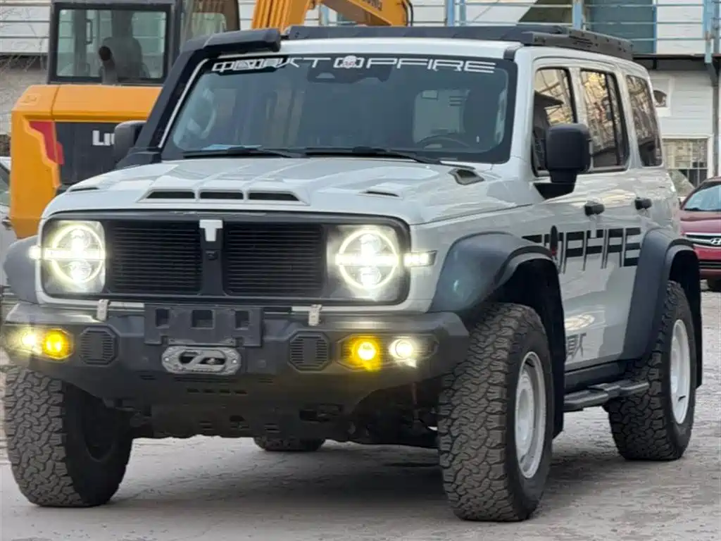 Tank Tank 300 2023