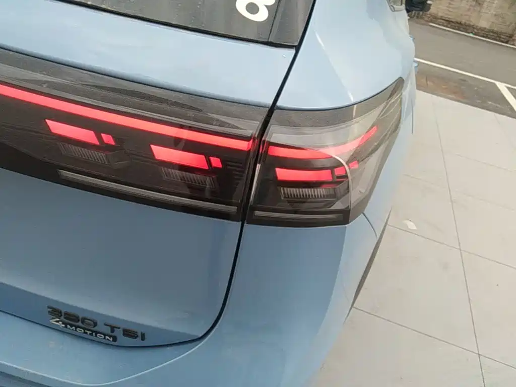 Volkswagen Tiguan L — миниатюра 8