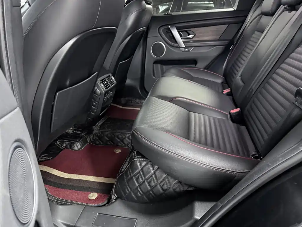 LAND ROVER DISCOVER SPORTS