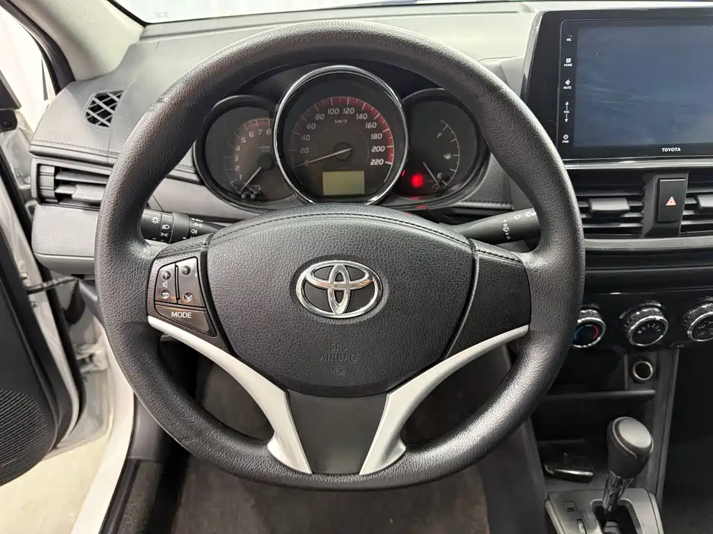 TOYOTA VIOS