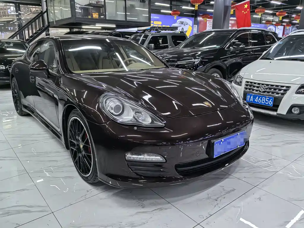 Porsche Panamera 2010 Panamera 4 3.6L