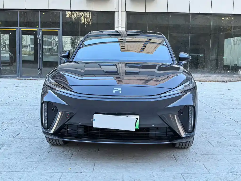 RISING AUTO FEIFAN R7