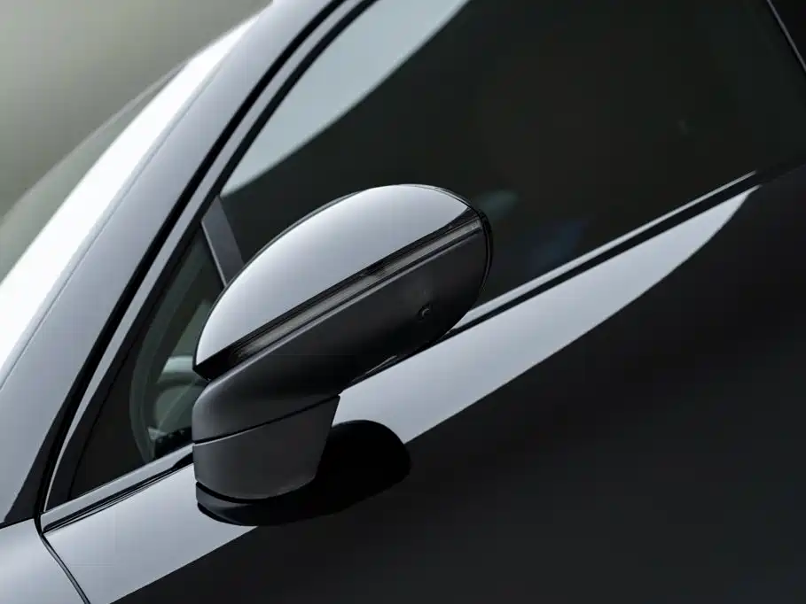 Porsche Cayenne — миниатюра 7