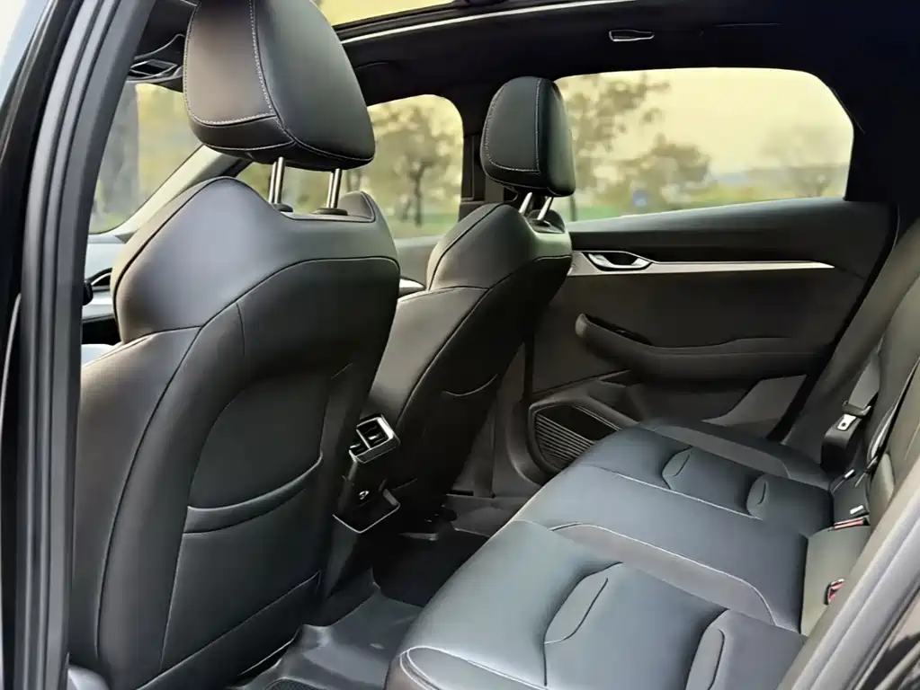 GEELY AUTOMOBILE XINGRUI