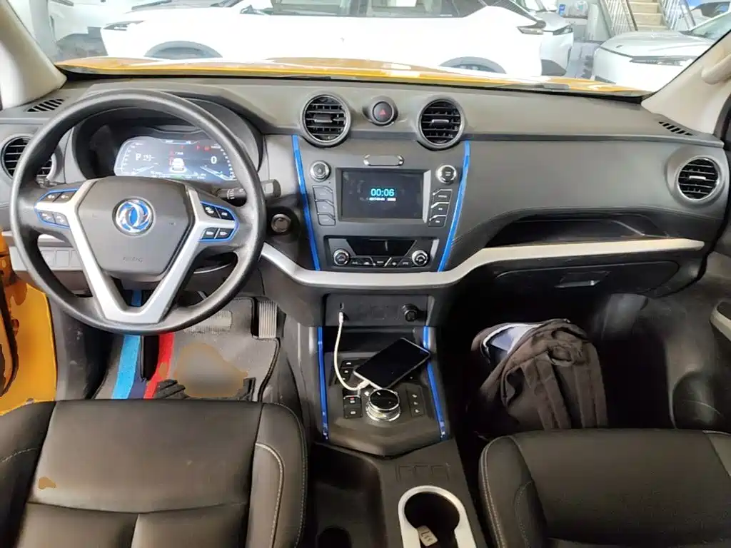 Dongfeng Rich 6 New Energy — миниатюра 10