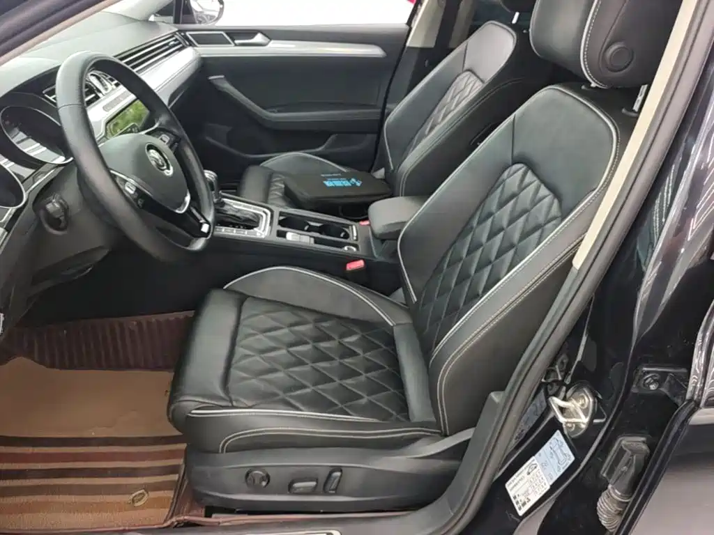 Volkswagen 迈腾 PHEV — миниатюра 15