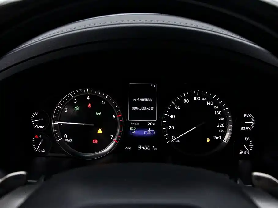 Lexus LX 570 Dynamic Luxury Edition, фото 6