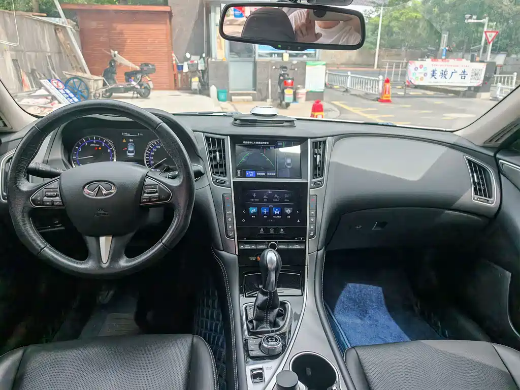 Infiniti Q50L — миниатюра 8