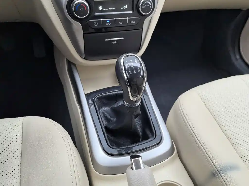 Changan Eado — миниатюра 13