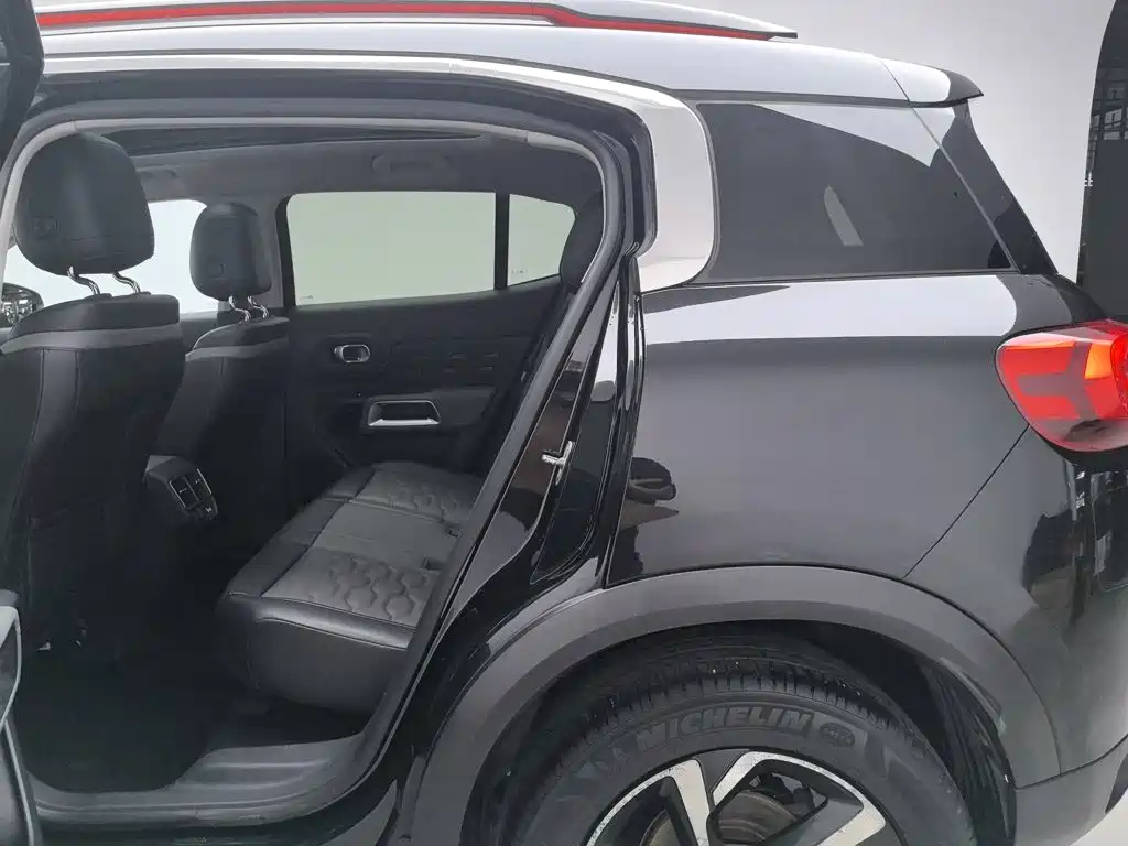 Citroen C5 AIRCROSS — миниатюра 15