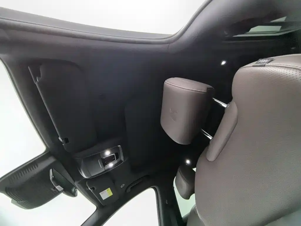 BYD Han — миниатюра 14