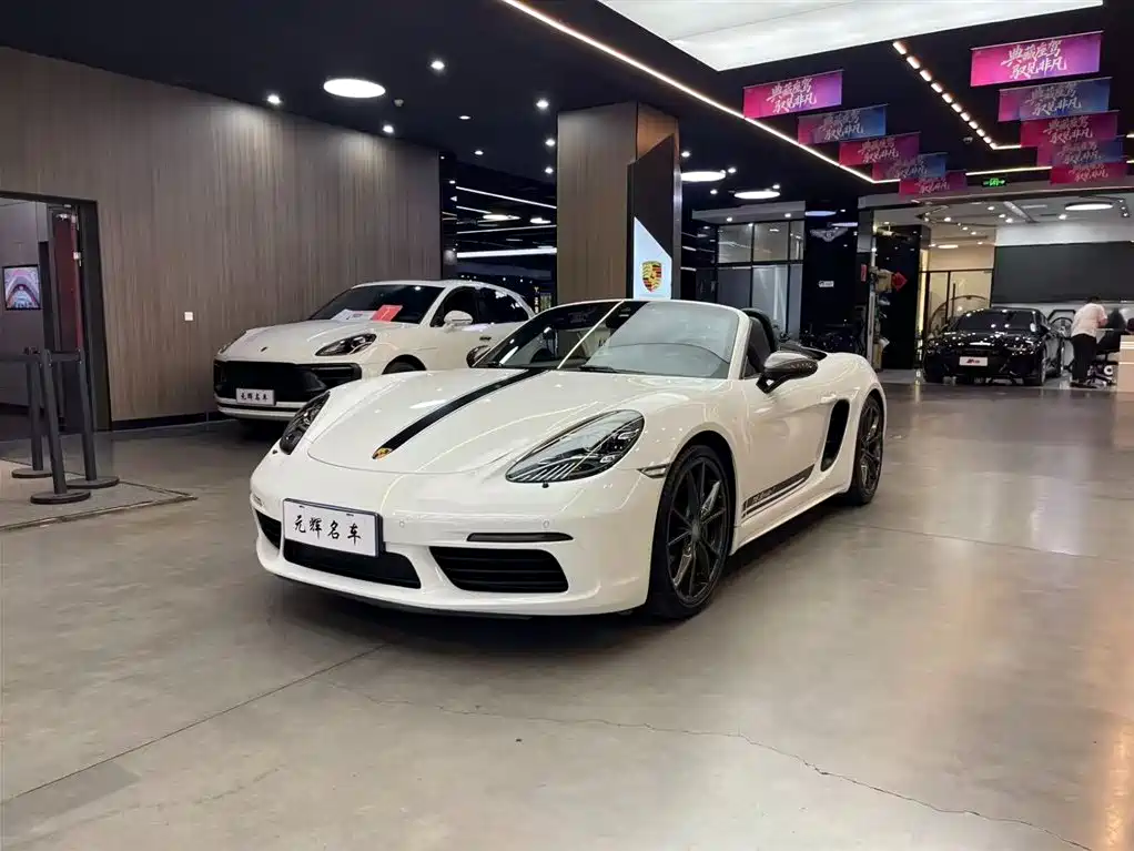 Porsche 718 2021