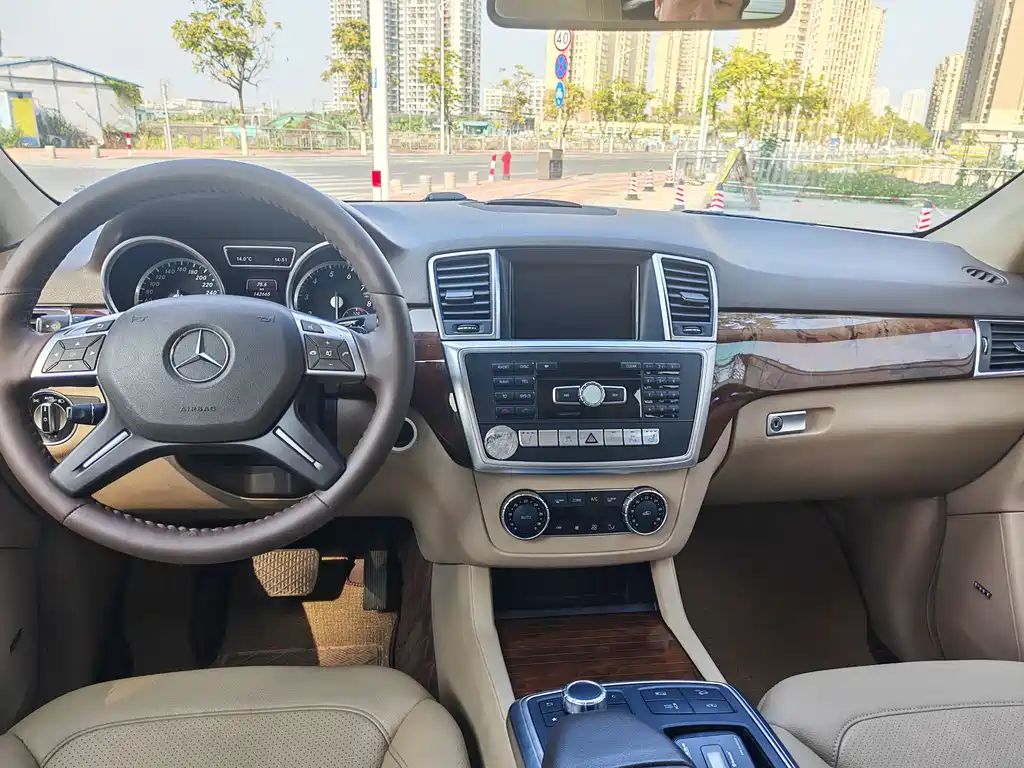 Mercedes-Benz M 2015 ML 400 4MATIC