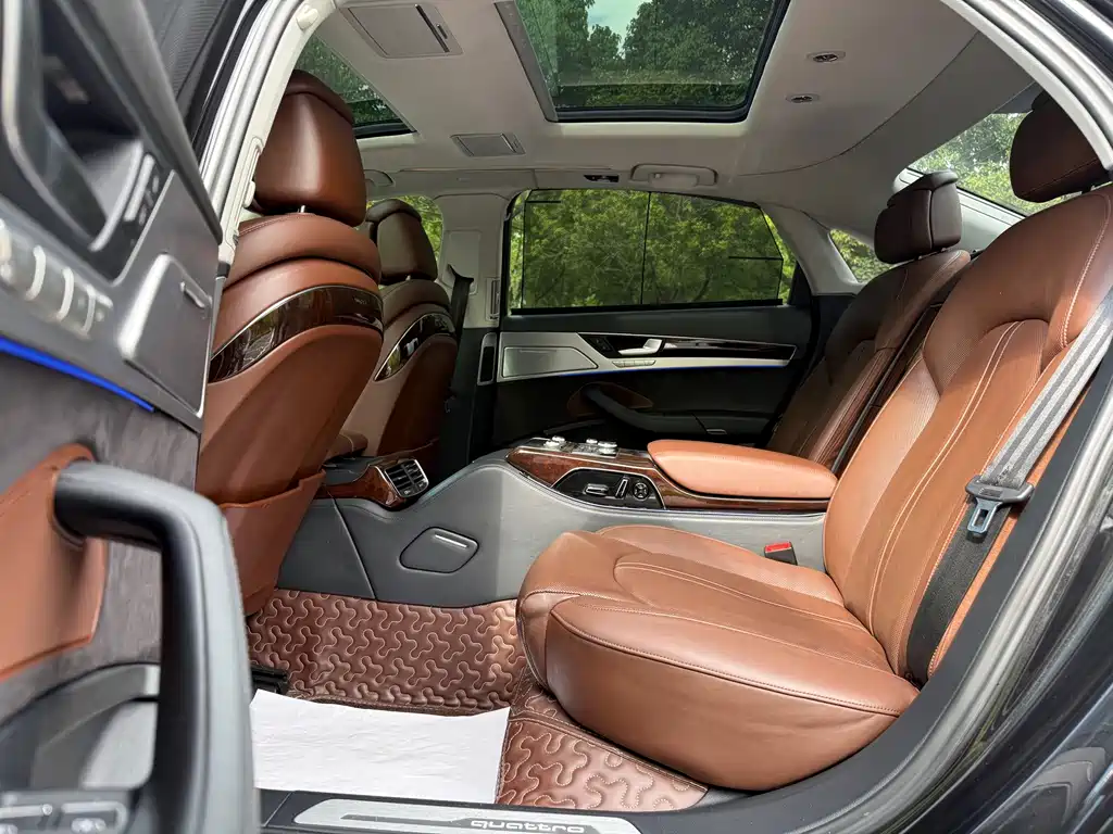 Audi A8 — миниатюра 25