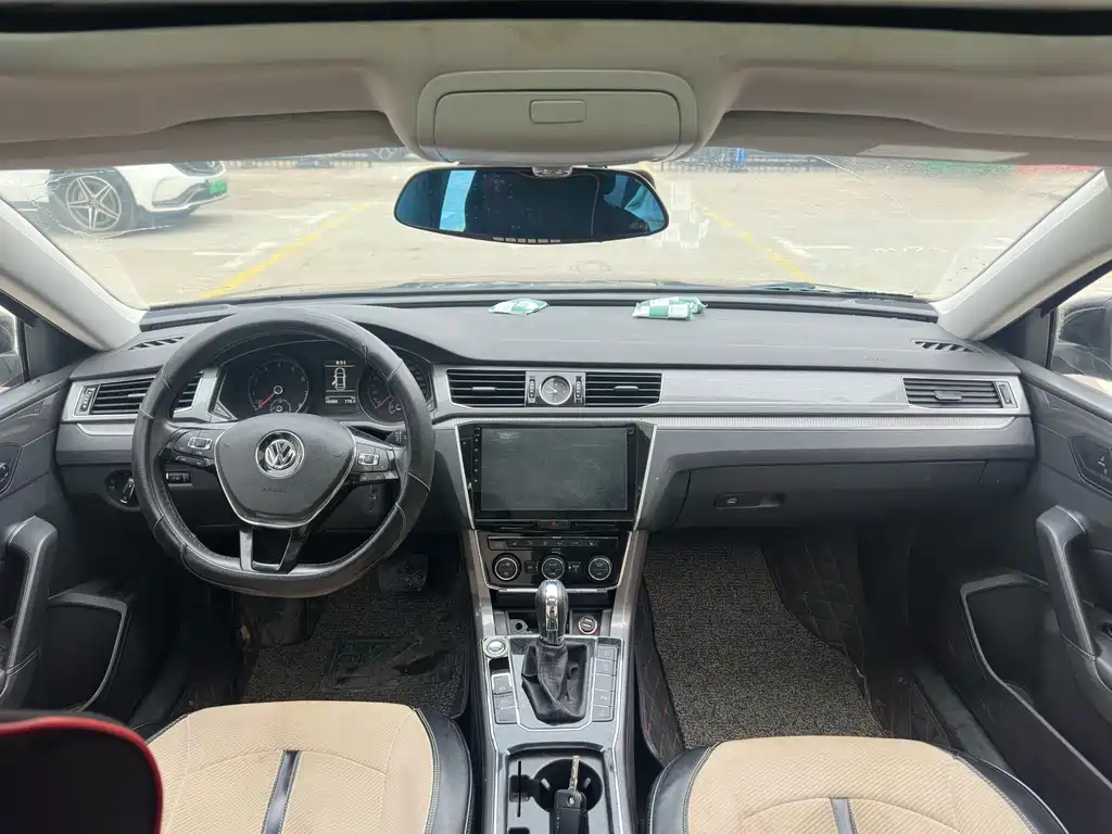 Volkswagen Passat — миниатюра 4