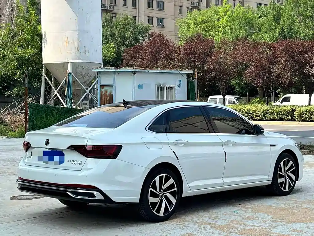 Volkswagen Sagitar — миниатюра 9