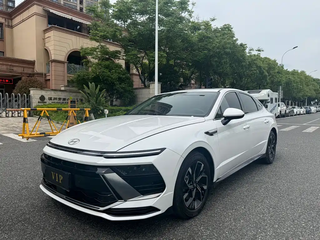 Hyundai Sonata 2025