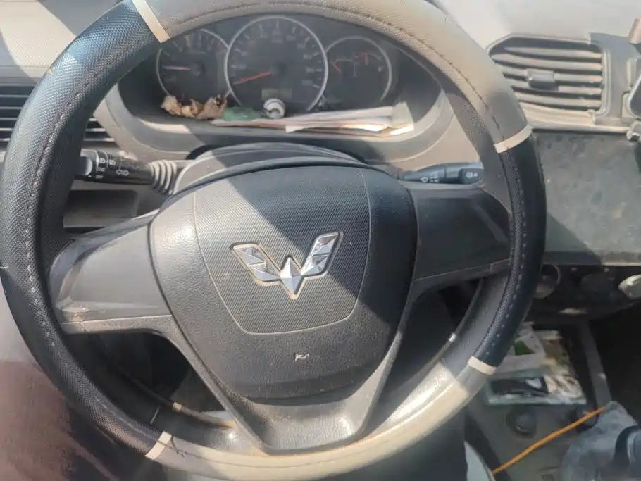 Wuling Hongguang — миниатюра 15