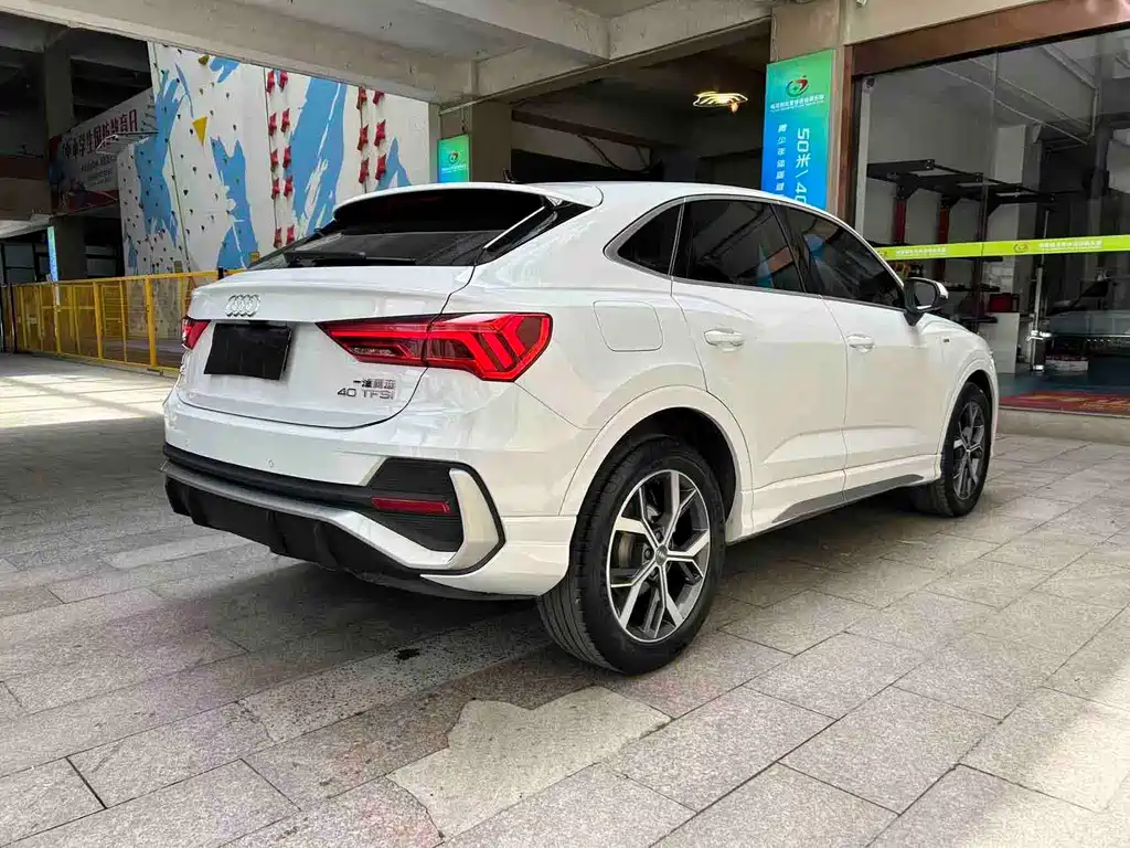 Audi Q3 Sportback — миниатюра 5