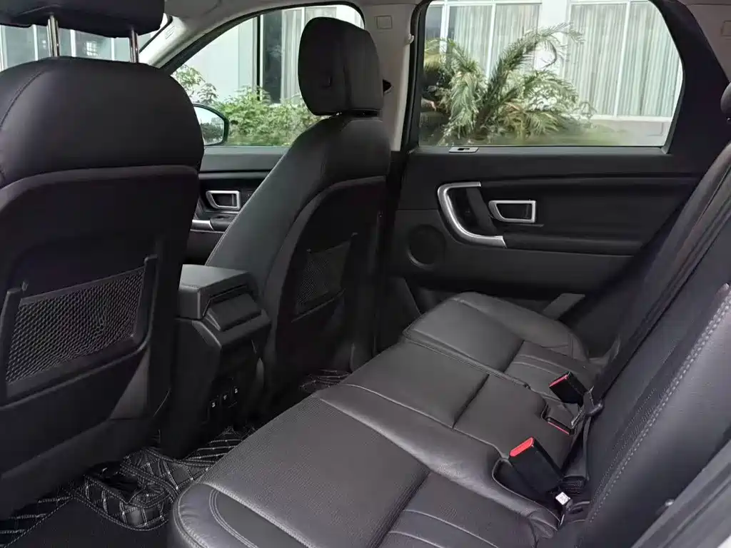 Land Rover Discovery Sport — миниатюра 8