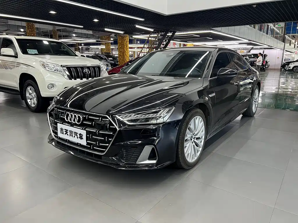 Audi A7L 2023