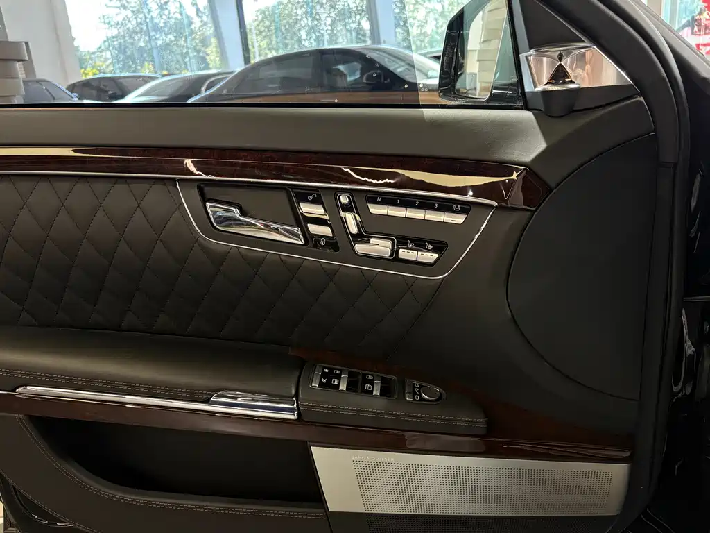 Mercedes-Benz S-Class AMG AMG S 65 L Grand Edition, фото 6