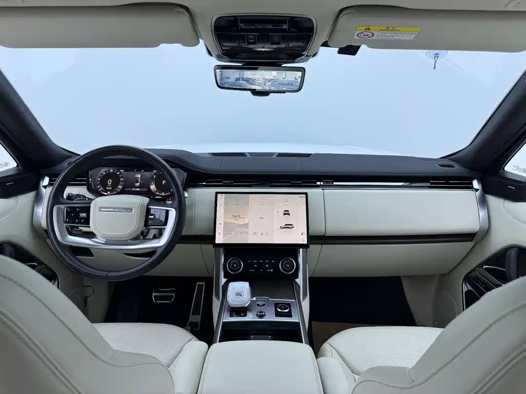 Land Rover Range Rover 2023 3.0 L6 360PS