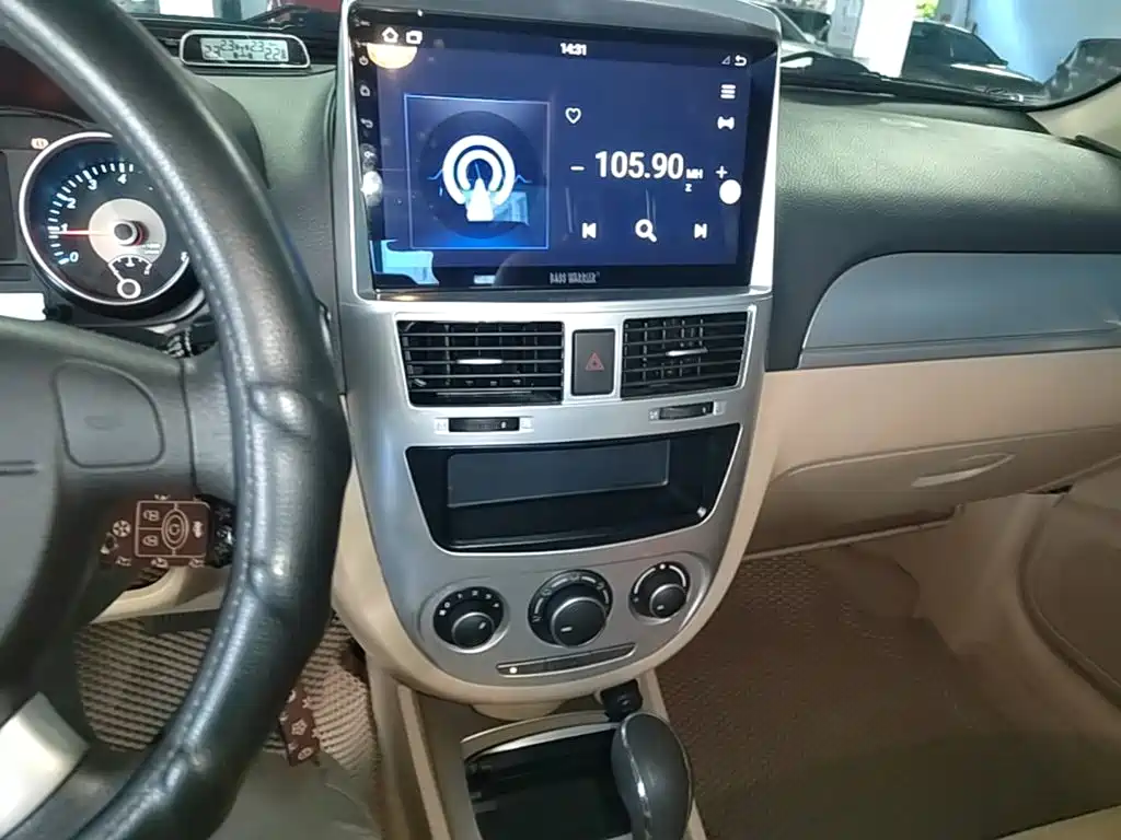 Buick Excelle — миниатюра 13