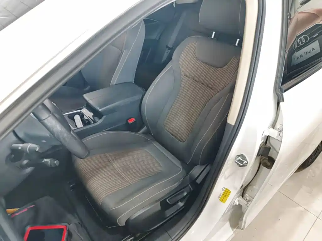 Bestune B70 — миниатюра 15